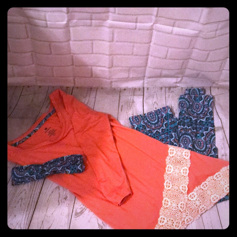 3 piece outfit for girls. Shirt, leggings&headband